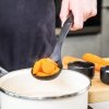 KitchenAid łyżka kuchenna z otworami CLASSIC Onyx Black